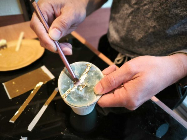 Enchantez votre équipe et initiez-vous à l'art du kintsugi dans votre lieu avec Géraldine avec Géraldine à Bordeaux