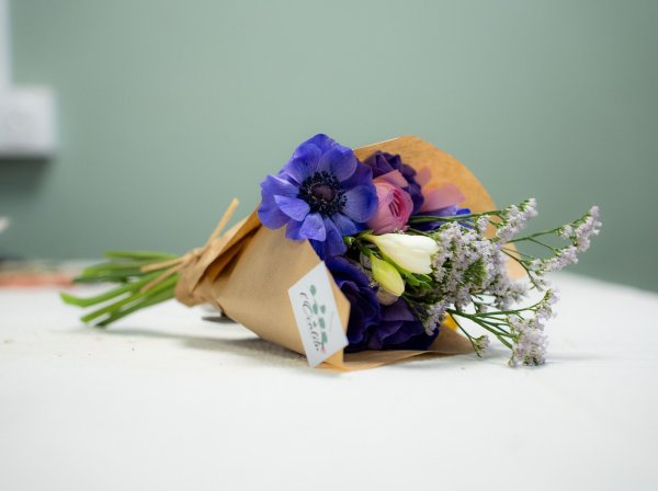 Réalisez votre bouquet de fleurs fraîches avec Cathy avec Cathy à Herlies